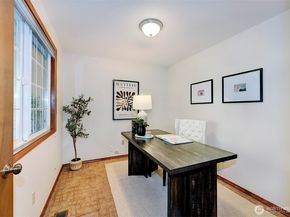 19904 Maplewood Drive, Edmonds WA 98026
