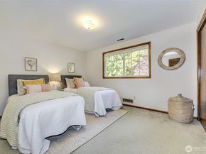 19904 Maplewood Drive, Edmonds WA 98026
