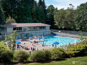 19904 Maplewood Drive, Edmonds WA 98026