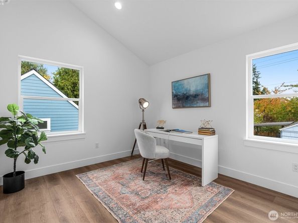 9253 6th Avenue NW, Seattle WA 98117