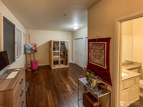 9803 NE Riverbend Drive A103, Bothell WA 98011
