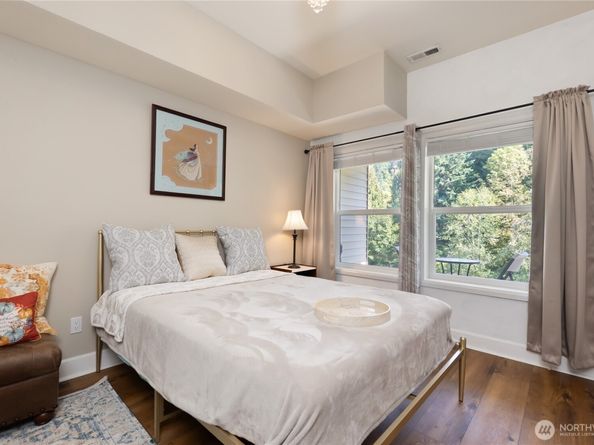 9803 NE Riverbend Drive A103, Bothell WA 98011