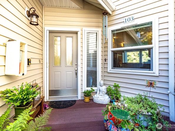 9803 NE Riverbend Drive A103, Bothell WA 98011