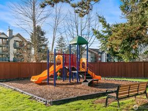 15620 NE 91st Way B902, Redmond WA 98052