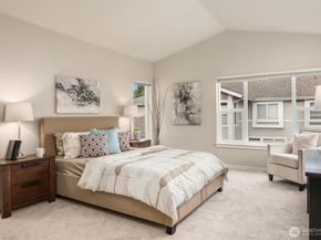 15620 NE 91st Way B902, Redmond WA 98052