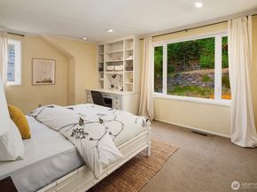 4400 Beach Drive SW, Seattle WA 98116