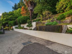 4400 Beach Drive SW, Seattle WA 98116