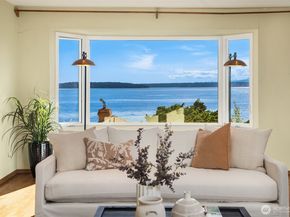 4400 Beach Drive SW, Seattle WA 98116