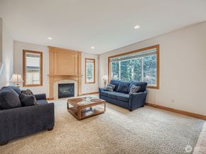 2214 12th Court NW, Auburn WA 98001