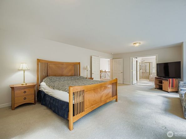 2214 12th Court NW, Auburn WA 98001