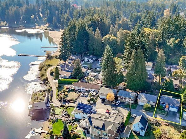 11302 E Ibberson Drive, Everett WA 98208
