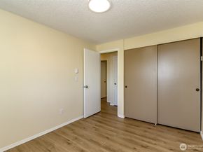 11302 E Ibberson Drive, Everett WA 98208