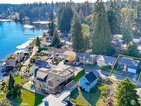 11302 E Ibberson Drive, Everett WA 98208