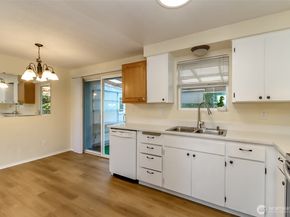 11302 E Ibberson Drive, Everett WA 98208