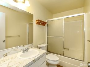 11302 E Ibberson Drive, Everett WA 98208