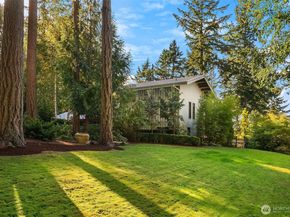 12423 SW 151st St, Vashon WA 98070