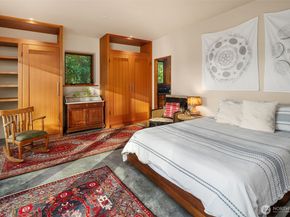 12423 SW 151st St, Vashon WA 98070