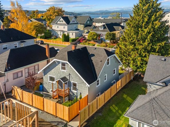 2217 Hoyt Avenue A, Everett WA 98201