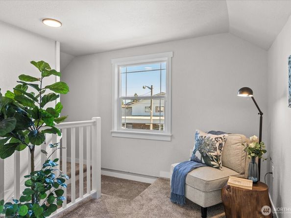 2217 Hoyt Avenue A, Everett WA 98201