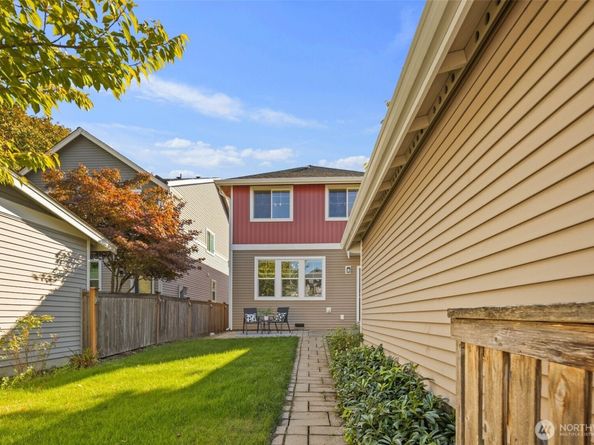 6462 High Point Drive SW, Seattle WA 98126