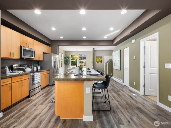 6462 High Point Drive SW, Seattle WA 98126