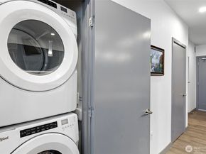 11903 NE 128th Street 220, Kirkland WA 98034