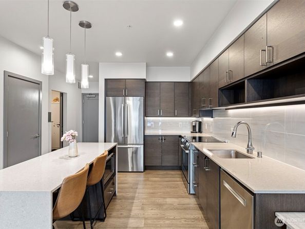 11903 NE 128th Street 220, Kirkland WA 98034