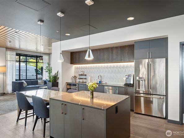 11903 NE 128th Street 220, Kirkland WA 98034