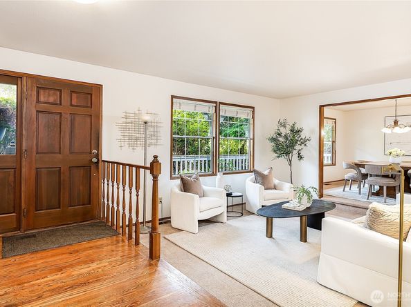 1809 136th Place SE, Bellevue WA 98005