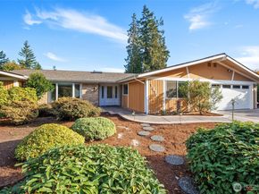 1672 185th Avenue NE, Bellevue WA 98008