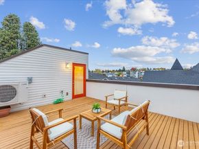 1722 NW 60th Street, Seattle WA 98107