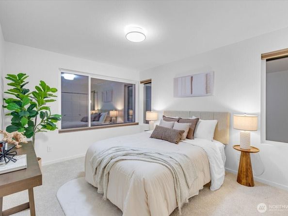 1722 NW 60th Street, Seattle WA 98107
