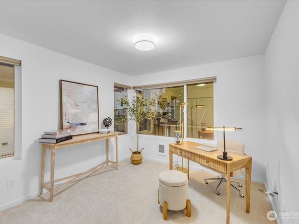 1722 NW 60th Street, Seattle WA 98107
