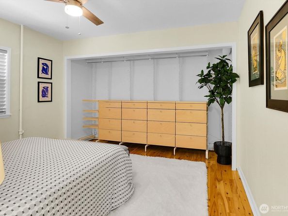 516 E Thomas Street 105, Seattle WA 98102
