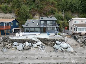 11 H  South Beach, Hat Island WA 98206