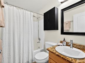 8615 238th Street SW B101, Edmonds WA 98026