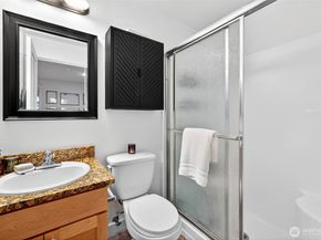 8615 238th Street SW B101, Edmonds WA 98026