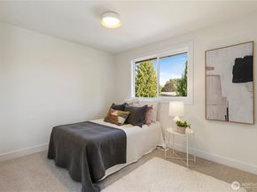 12907 87th Avenue NE, Kirkland WA 98034