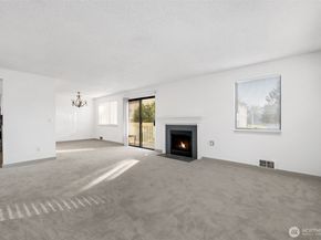 1735 Park Avenue B207, Bremerton WA 98337