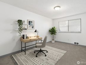 1735 Park Avenue B207, Bremerton WA 98337