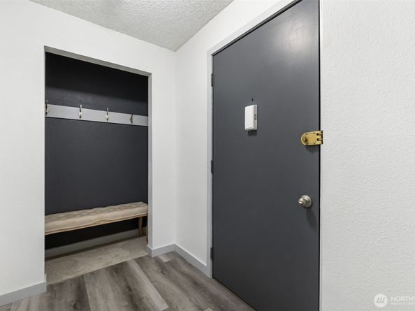 1735 Park Avenue B207, Bremerton WA 98337