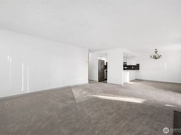 1735 Park Avenue B207, Bremerton WA 98337