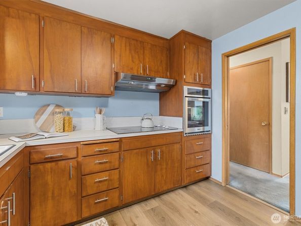 2148 N 183rd Place, Shoreline WA 98133