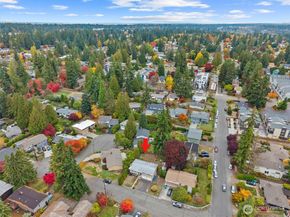 2148 N 183rd Place, Shoreline WA 98133