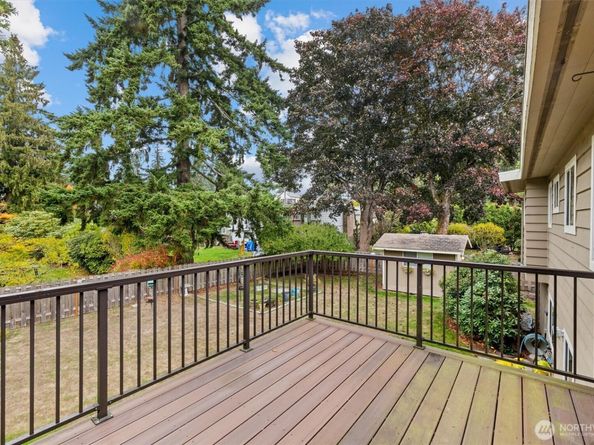 2148 N 183rd Place, Shoreline WA 98133