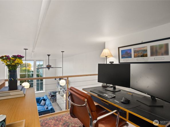 201 Galer Street 304, Seattle WA 98109