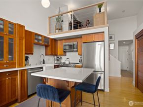 201 Galer Street 304, Seattle WA 98109