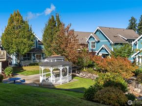 1912 NE Kincaid Walk, Issaquah WA 98029