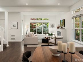 1912 NE Kincaid Walk, Issaquah WA 98029