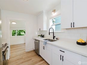 1540 7th Street, Bremerton WA 98337